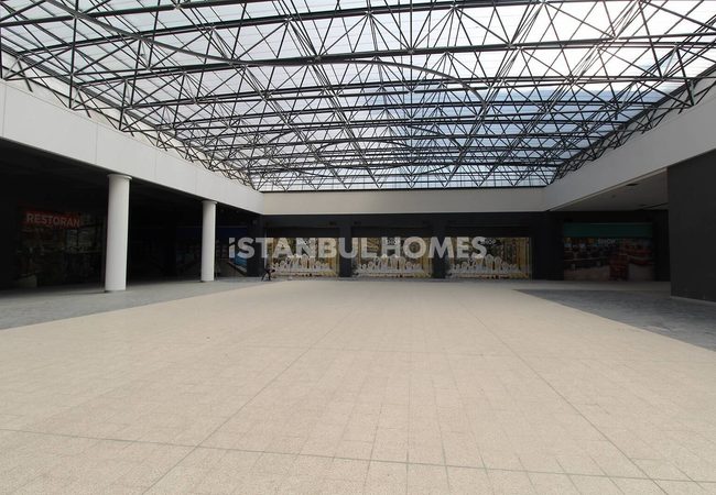 Esenyurt'ta Aktif Konumda Lüks Site İçinde Satılık Dükkanlar 4