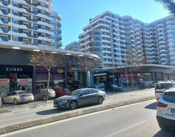 Ready-to-use Commercial Properties in Beylikduzu Istanbul 2