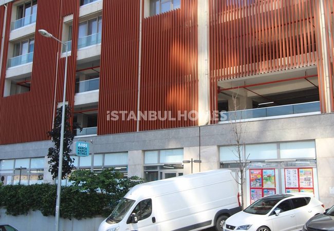 Investition Geschäfte In Einem Komplex In Kadikoy Fikirtepe 5