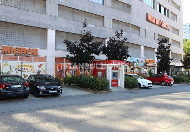 Investition Geschäfte In Einem Komplex In Kadikoy Fikirtepe 3