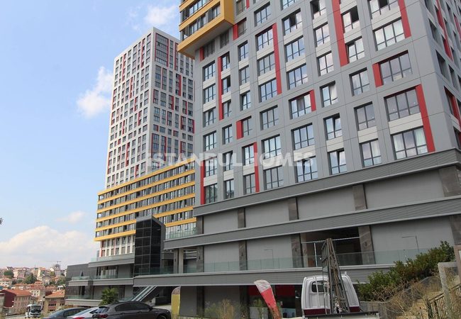 Kadıköy'de Zengin Sosyal Alanlı Sitede Denize Yakın Daireler 2