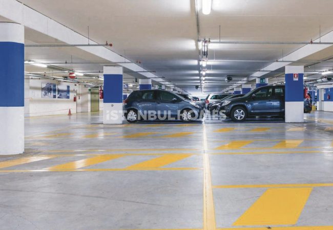 Wohnungen In Einem Gebäudekomplex Mit Einkaufszentrum 4