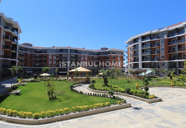 Immobilien In Einer Anlage Mit Pools In Istanbul Silivri 4
