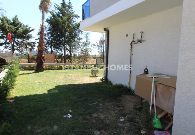 Modernes Villas Duplex Près De La Mer À Silivri 7