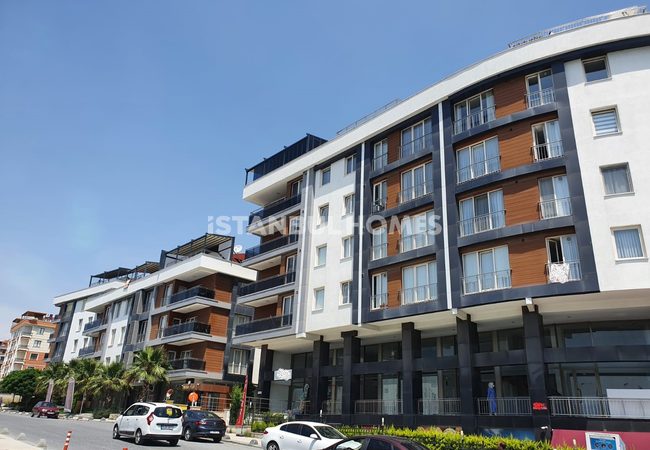 Appartements De Concept Familial À Istanbul