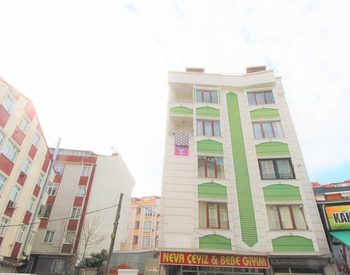 Arnavutkoy 新地铁线附近的复式公寓 1