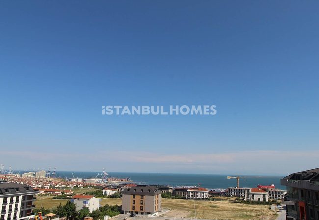 Meerblick-wohnungen In Einem Komplex In Beylikduzu 7
