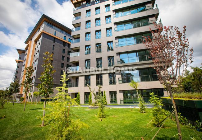Spacious Real Estate with Forest View in Kağıthane Istanbul 5