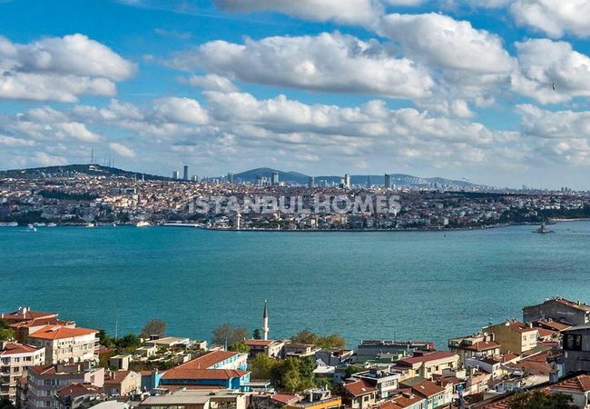 هتل مجوز دار با منظره بسفر در نزدیکی مترو در تقسیم استانبول 5