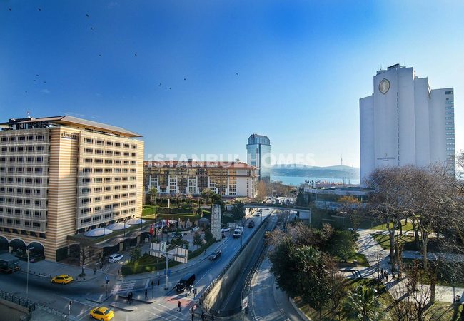 Beyoğlu'nda Taksim Meydanı'na ve Metroya Yakın Satılık Otel 1