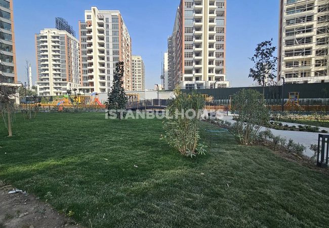 Wohnungen In Einem Sicheren Pool Komplex In Kartal Istanbul 4