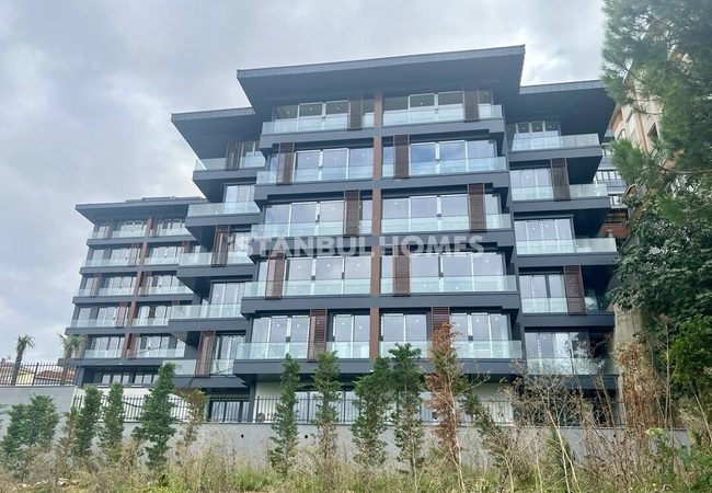 Modern Flats at Central Location in Istanbul Uskudar 2