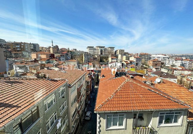 Investment Property with Sea Views in Balat Fatih 6