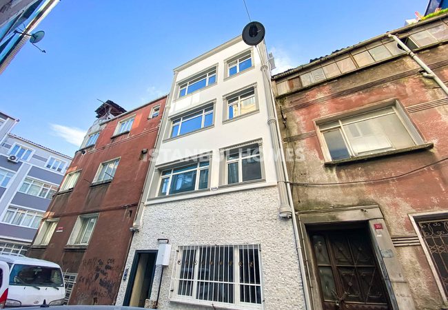 Möbliertes, Schlüsselfertiges Gebäude In Istanbul Fatih 1