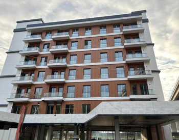 Квартиры с видом на лес в комплексе в Стамбуле, Кягытхане 3