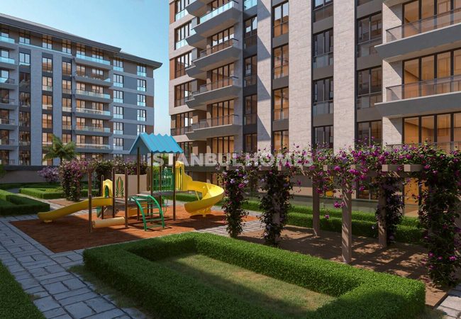 İstanbul Küçükçekmece'de Havuzlu Sitede Satılık Daireler 6