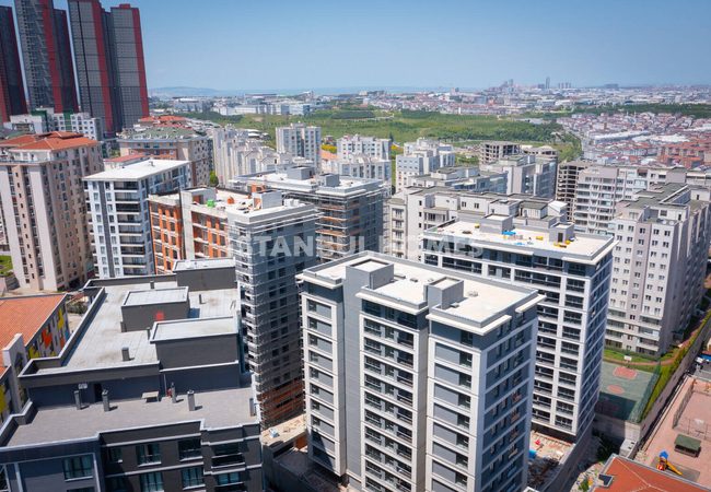 Esenyurt'ta Metrobüse Yakın Gelişmiş Sitede Daireler 2