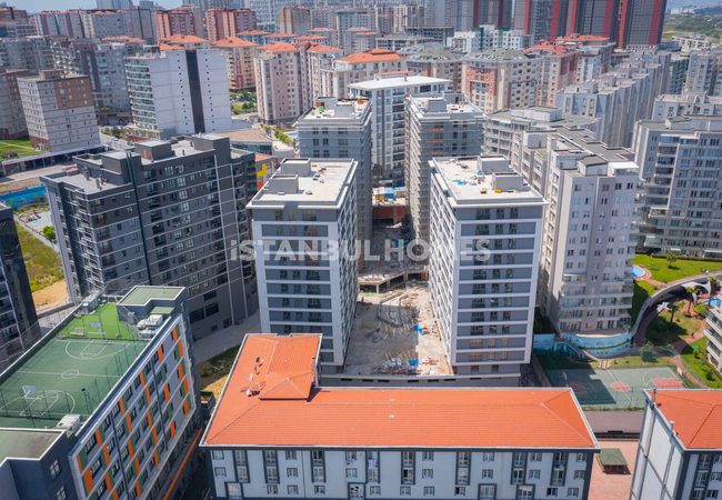 Esenyurt'ta Metrobüse Yakın Gelişmiş Sitede Daireler 3