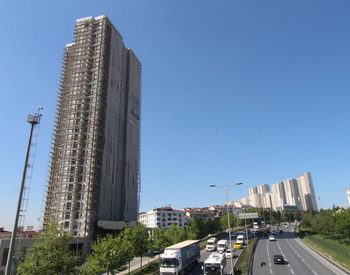Apartments in a Complex in an Advantageous Location in Esenyurt 1