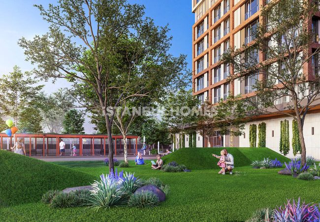 İstanbul Kadıköy'de Havuzlu Sitede Şehir Manzaralı Daireler 10