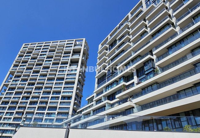 Стильные апартаменты в комплексе с бассейном в Малтепе 3