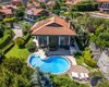 Detached Sea-view House with Pool in Istanbul Sariyer 1