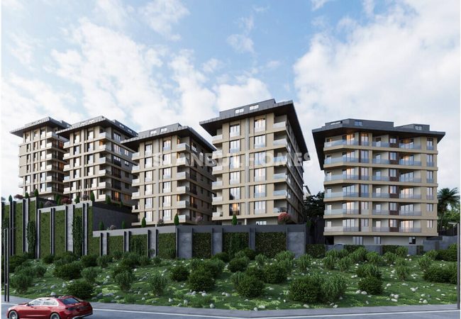 Üsküdar'da Zengin Olanaklara Sahip Sitede Daireler 1