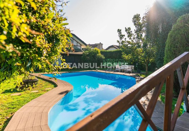 Maison Élégante Dans Un Complexe Avec Piscine À Tuzla Istanbul 8