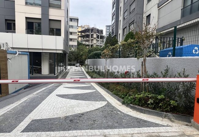 Flats with Sea Views Close to the Metro in Kadıköy 4