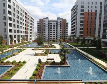 Spacieux Appartements À 100 M Du Métro À Bagcilar 1