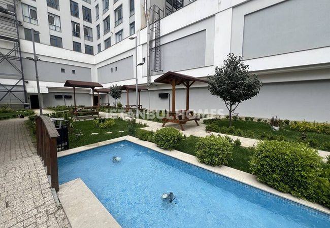 İstanbul Çekmeköy'de Şehir Manzaralı Daireler 4