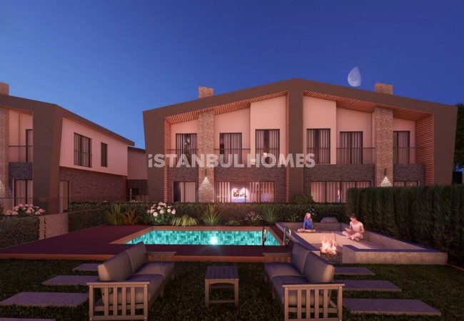 İstanbul Beykoz'da Güvenlikli Sitede Havuzlu 5 Odalı Villalar 4