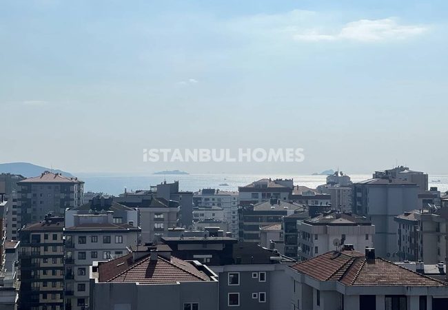 Wohnung In Der Nähe Des Bahnhofs Marmaray In Kadıköy, Istanbul 1