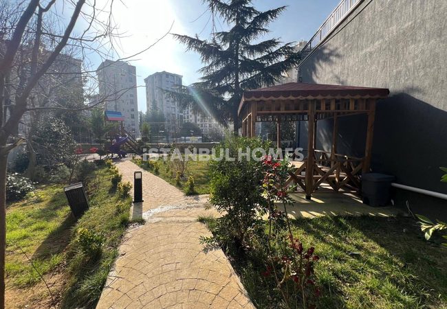 Wohnung In Der Nähe Des Bahnhofs Marmaray In Kadıköy, Istanbul 3