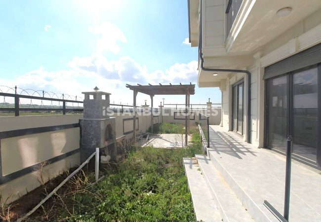 İstanbul Silivri’de Özel Havuzlu Müstakil Villalar 5