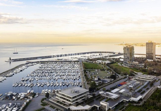 Stylish Middle Floor Apartments and Penthouses in Bakirkoy 5
