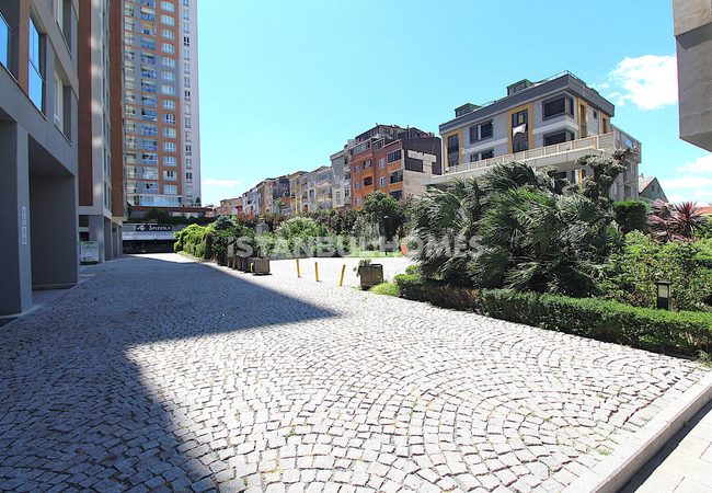 High-end Middle Floor Apartment in Eyüpsultan Istanbul 9