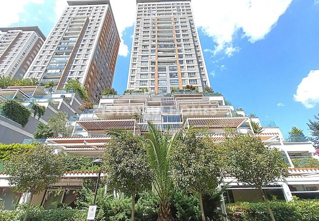 High-end Middle Floor Apartment in Eyüpsultan Istanbul 4