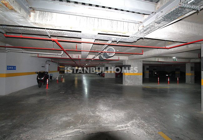 High-end Middle Floor Apartment in Eyüpsultan Istanbul 16