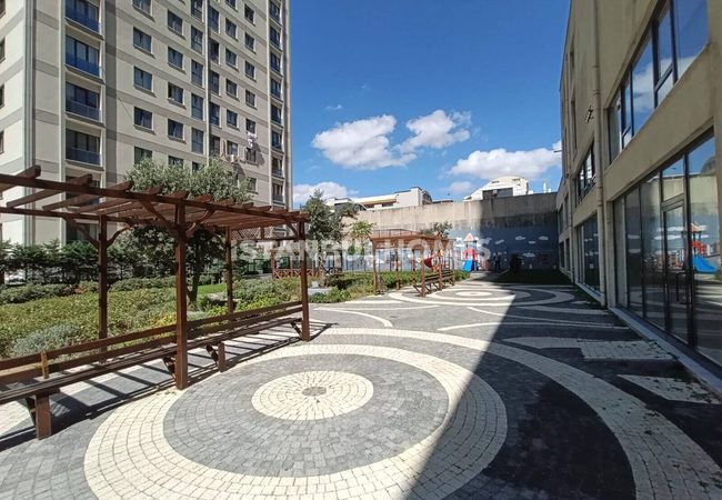 İstanbul Esenyurt'ta Ortak Havuzlu Şık Tasarımlı Daire 4