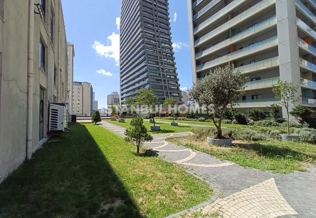 İstanbul Esenyurt'ta Ortak Havuzlu Şık Tasarımlı Daire 1