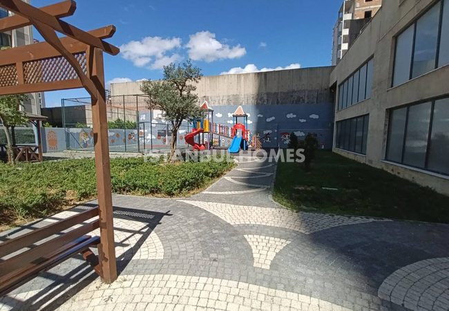 İstanbul Esenyurt'ta Ortak Havuzlu Şık Tasarımlı Daire 6