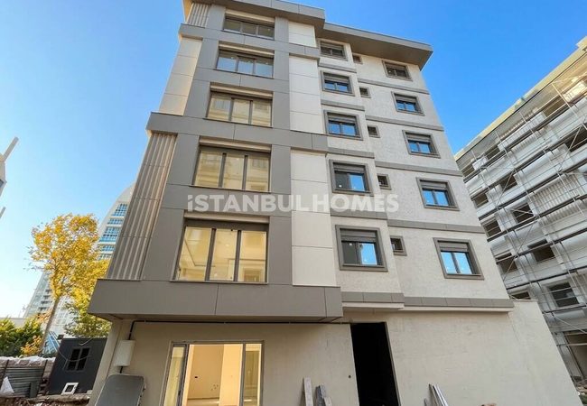 Stylish Duplex Apartments with Sea Views in Kartal İstanbul 2