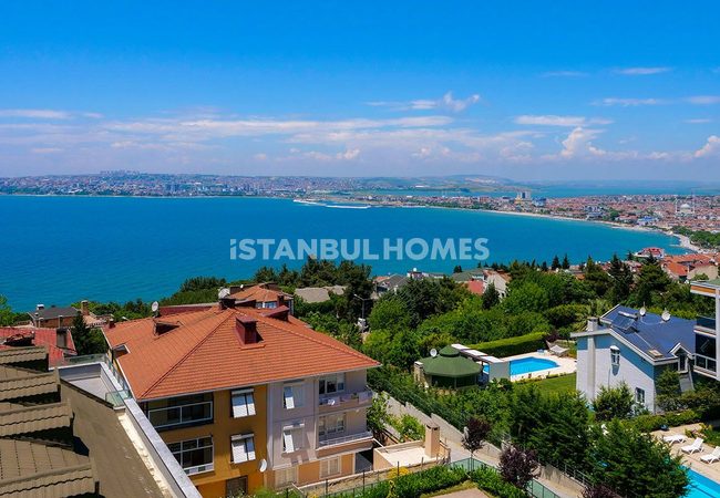 Spacious Sea View Real Estate in Buyukcekmece, Istanbul 7