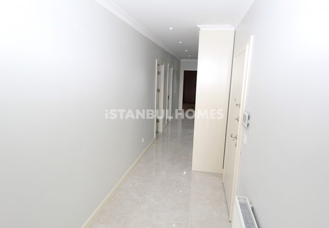Luxury Istanbul Flats with Bosphorus View in Uskudar 11