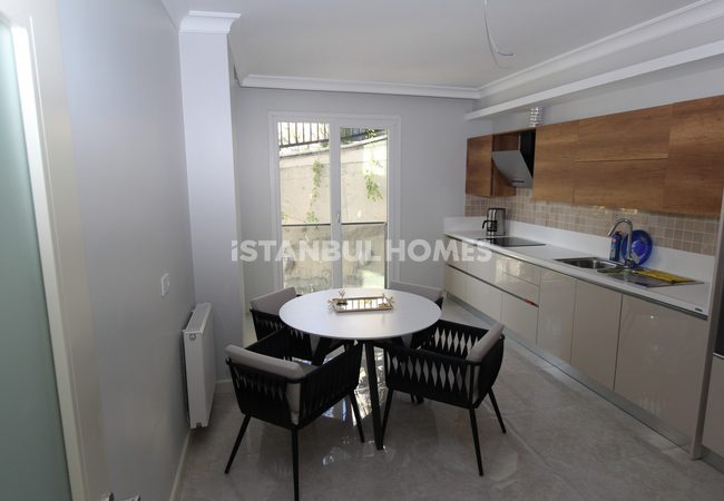 Luxury Istanbul Flats with Bosphorus View in Uskudar 12
