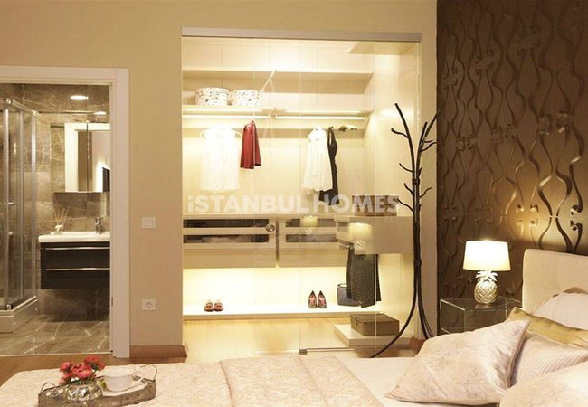 Luxurious Apartments in Istanbul Bahcesehir with Lake View 29