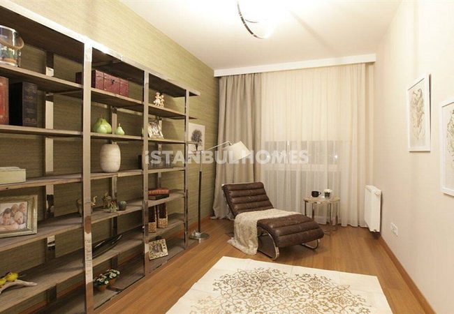 Luxurious Apartments in Istanbul Bahcesehir with Lake View 33