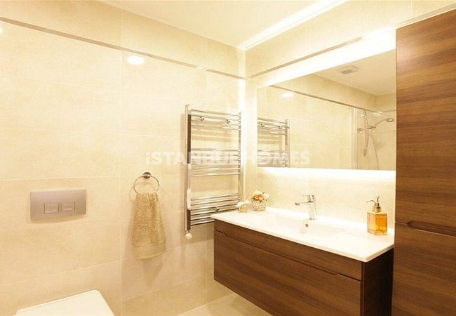 Luxurious Apartments in Istanbul Bahcesehir with Lake View 34