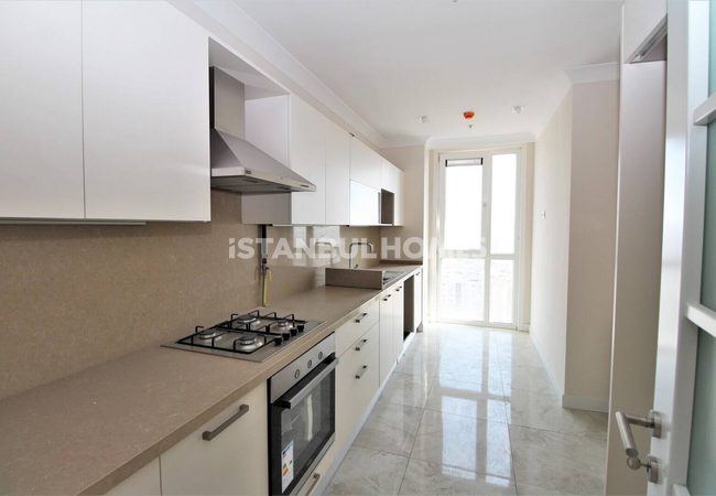 Fantastic Apartments with Sea and Island Views in Kartal 14
